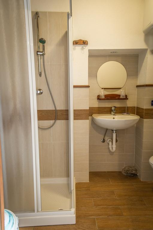 Al Pasche Bed and Breakfast Dronero Εξωτερικό φωτογραφία